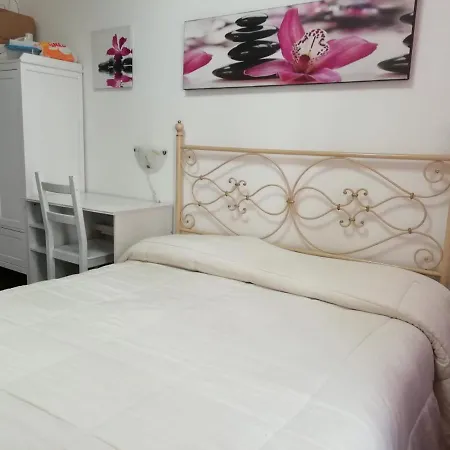 Re Lear - 4 Bedrooms Apartment Verona Exterior photo