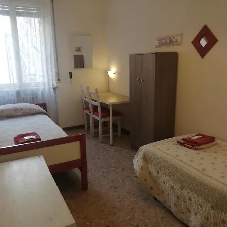 Re Lear - 4 Bedrooms Apartment Verona Exterior photo